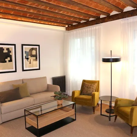 Premium En Pleno Casco Viejo De Apartment