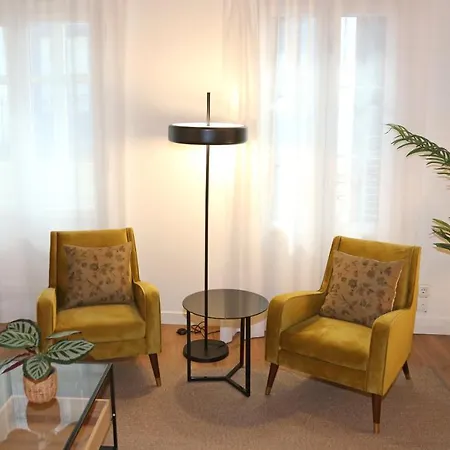 Premium En Pleno Casco Viejo De